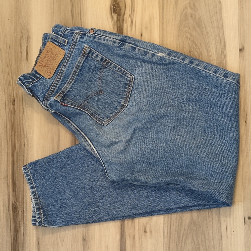 Vintage Levi's 550 Relaxed Jeans Size 12 (Fits Like An 8)